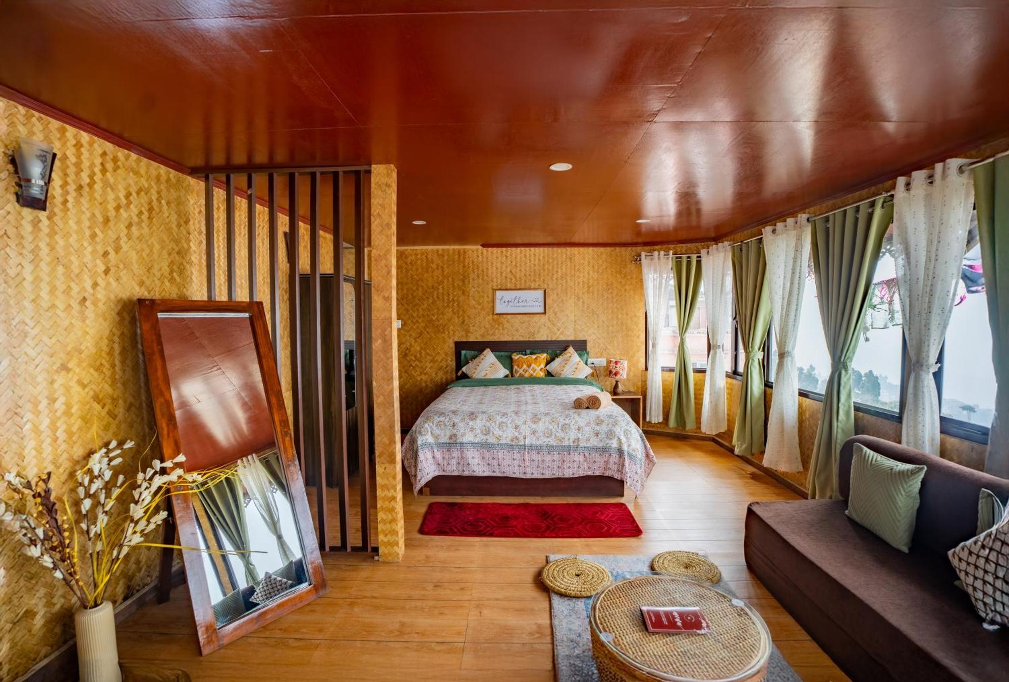Monratino Himadrie -2 Mins Walk From Mall Road - All Rooms Have Kanchenjunga Mountain View Νταρτζίλινγκ Εξωτερικό φωτογραφία