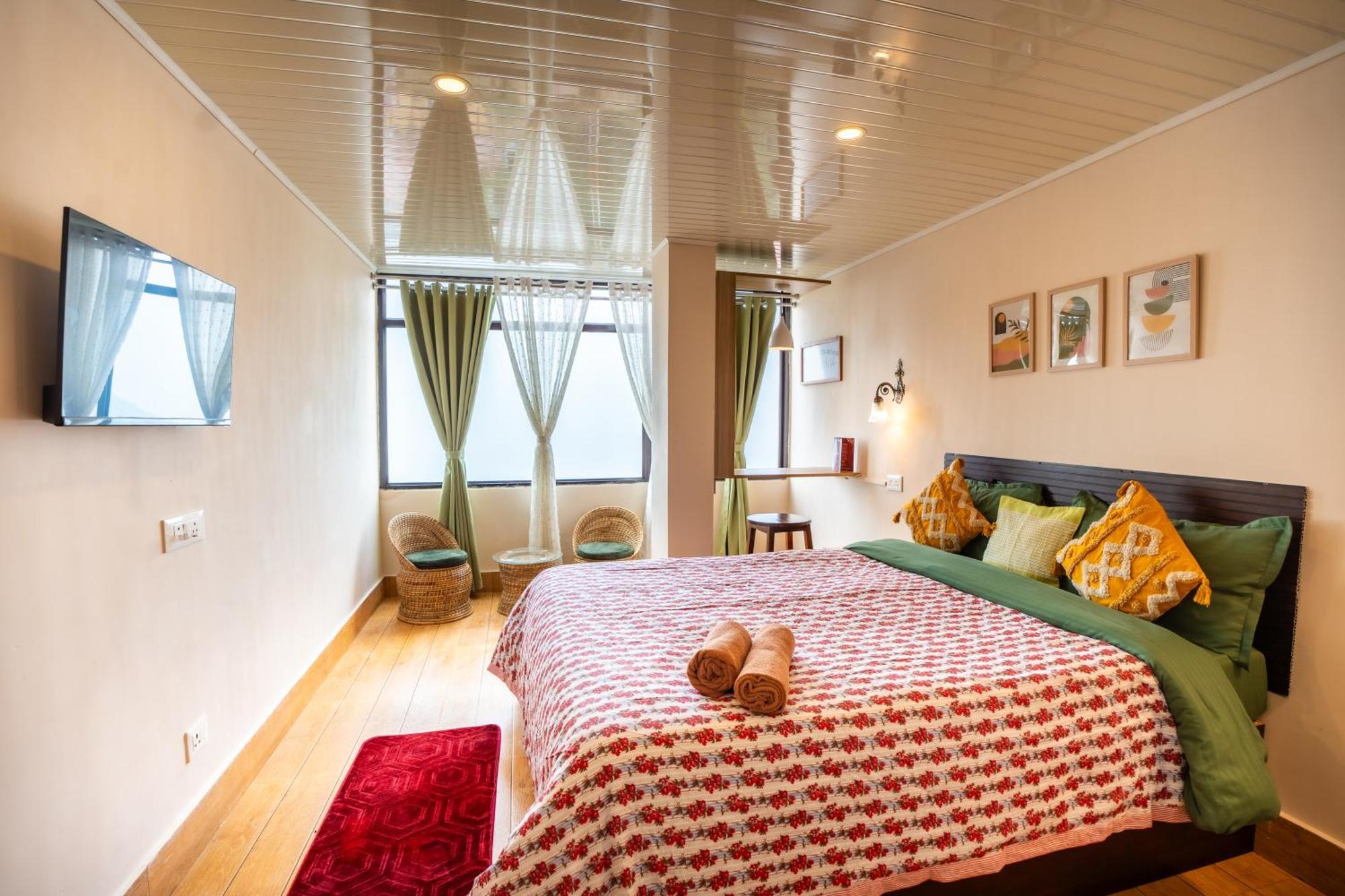 Monratino Himadrie -2 Mins Walk From Mall Road - All Rooms Have Kanchenjunga Mountain View Νταρτζίλινγκ Εξωτερικό φωτογραφία